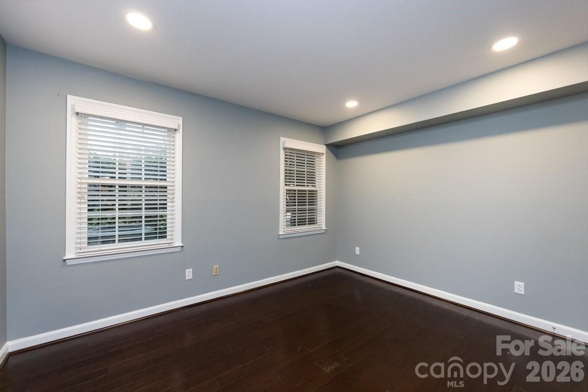 Second Bedroom 4 - Colony Crossing, Charlotte