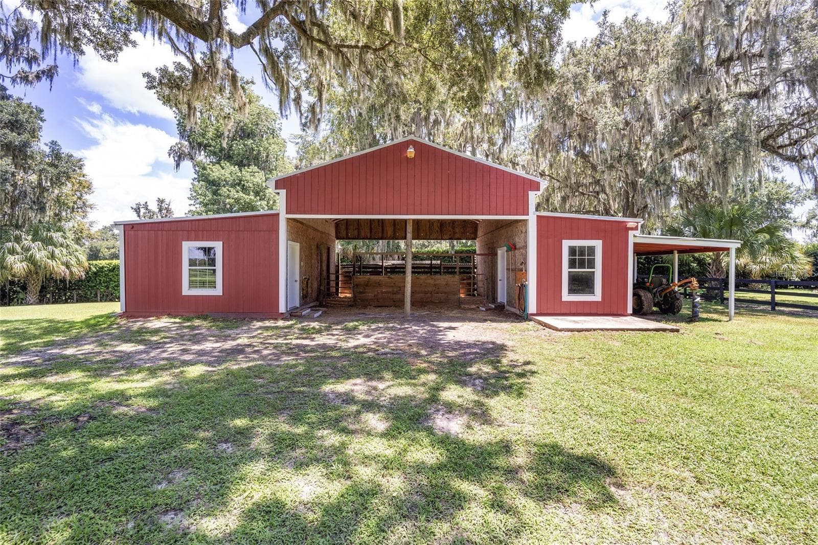 Single Family Residence at 7137 & 7141 S MAGNOLIA AVE, OCALA, photo 2 of 91