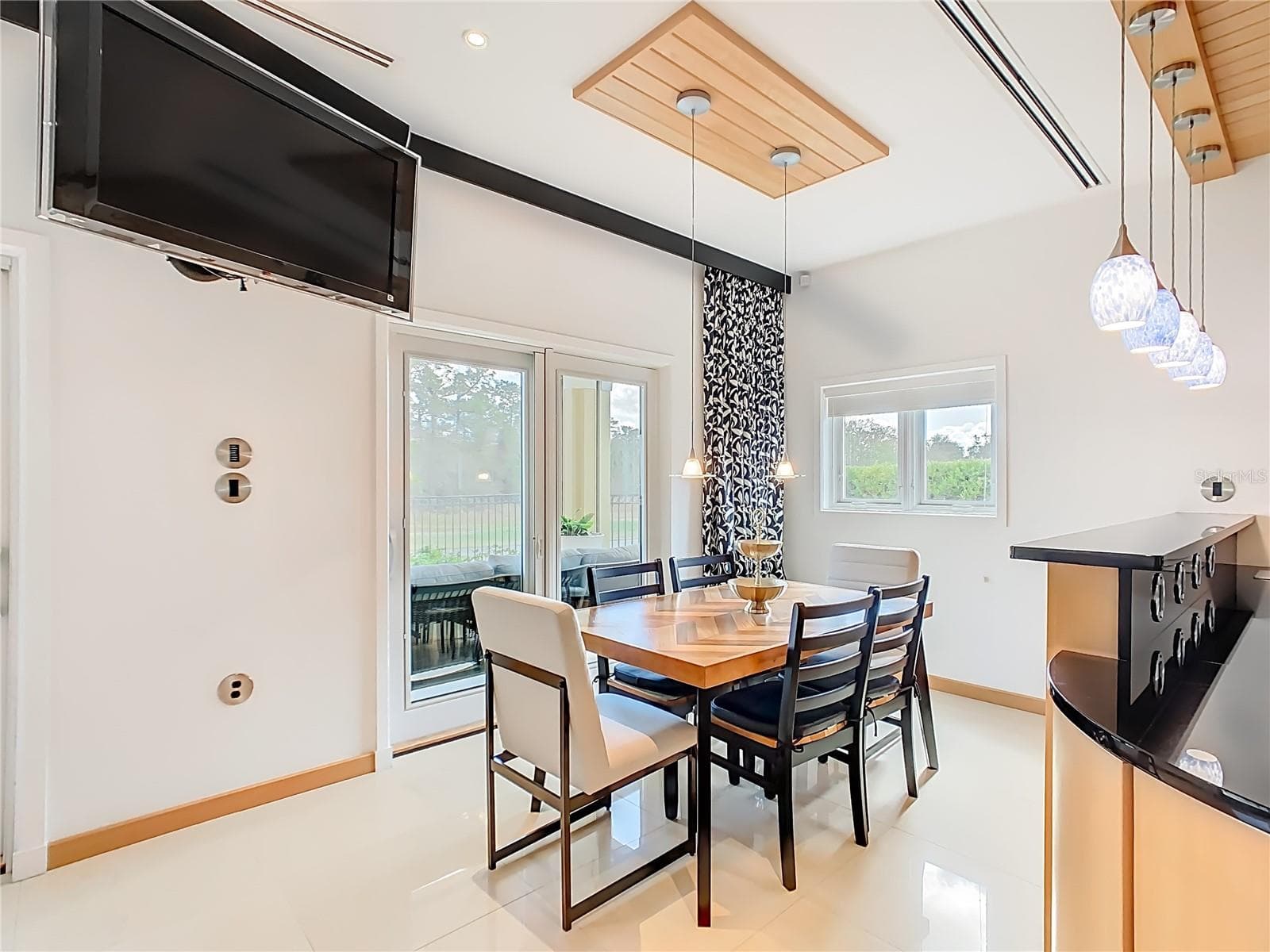 Single Family Residence at 917 DESERT MOUNTAIN CT, REUNION, photo 11 of 63