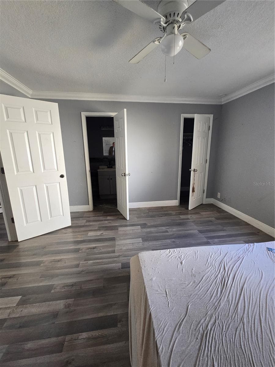 Single Family Residence at 125 EDGEWATER DR, WINTER HAVEN, photo 6 of 13