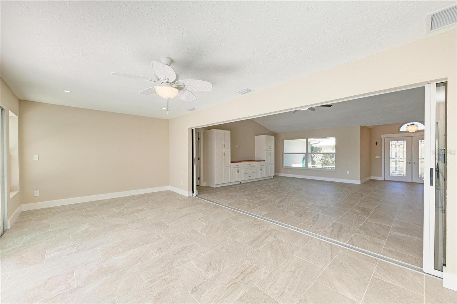 Single Family Residence at 1679 VALLEY DR, VENICE, photo 25 of 82