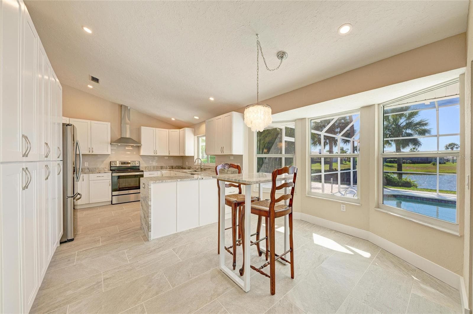 Single Family Residence at 1679 VALLEY DR, VENICE, photo 27 of 82