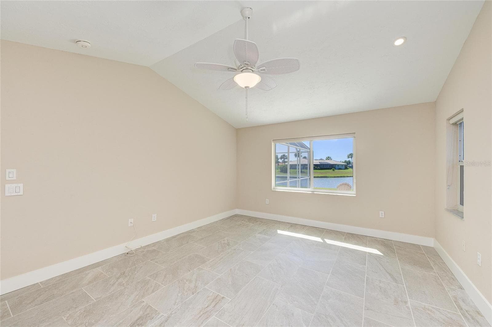 Single Family Residence at 1679 VALLEY DR, VENICE, photo 42 of 82
