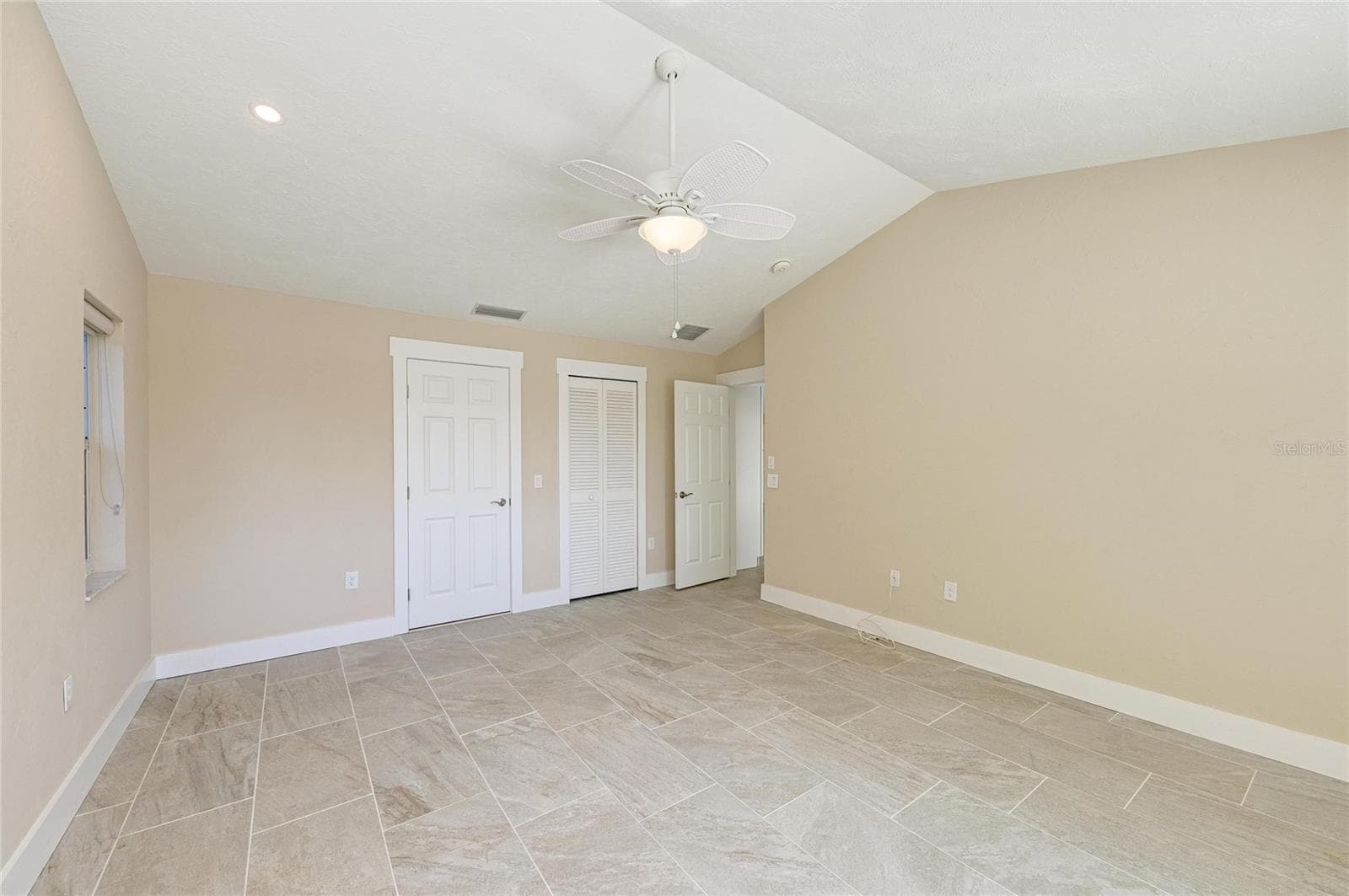 Single Family Residence at 1679 VALLEY DR, VENICE, photo 43 of 82