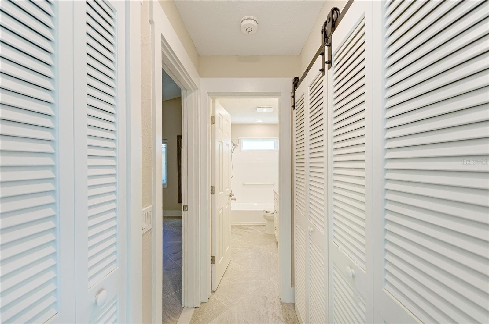 Single Family Residence at 1679 VALLEY DR, VENICE, photo 51 of 82