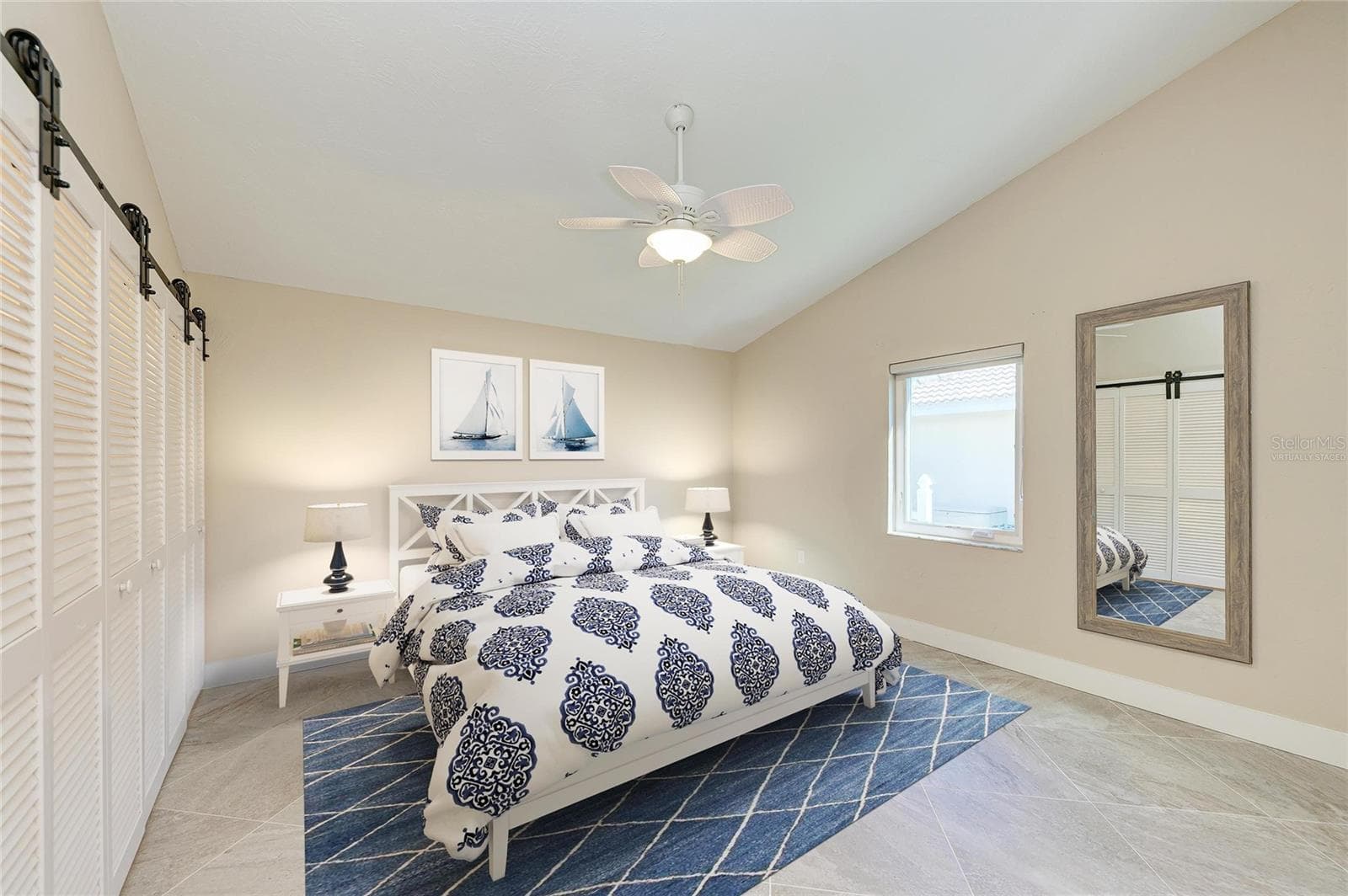 Virtually Staged - 1679 VALLEY DR, VENICE