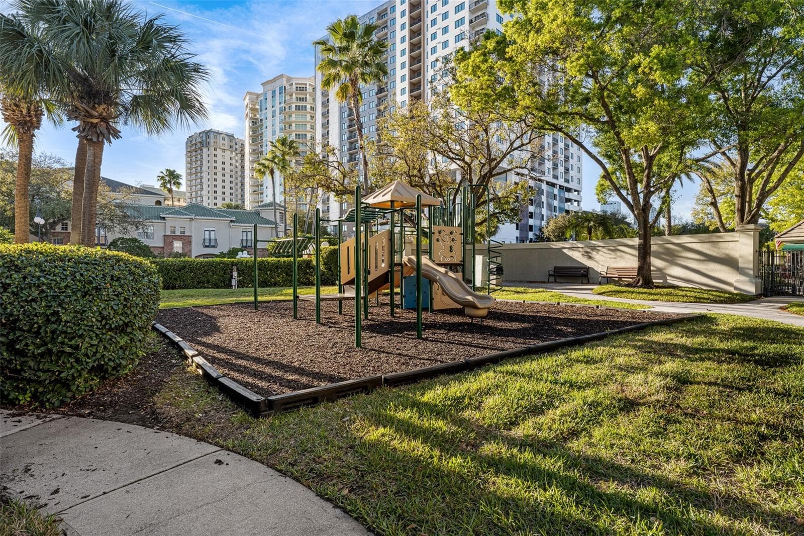 Condominium at 1037 NORMANDY TRACE RD, TAMPA, photo 55 of 74