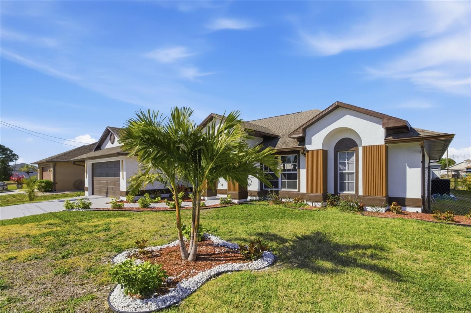 619 SW 26TH TER