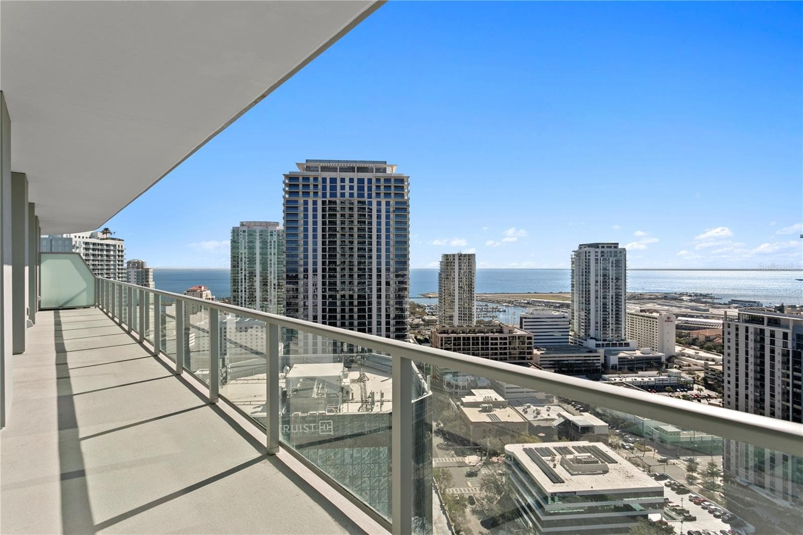 Condominium at 400 CENTRAL AVE #2806, ST PETERSBURG, photo 3 of 96