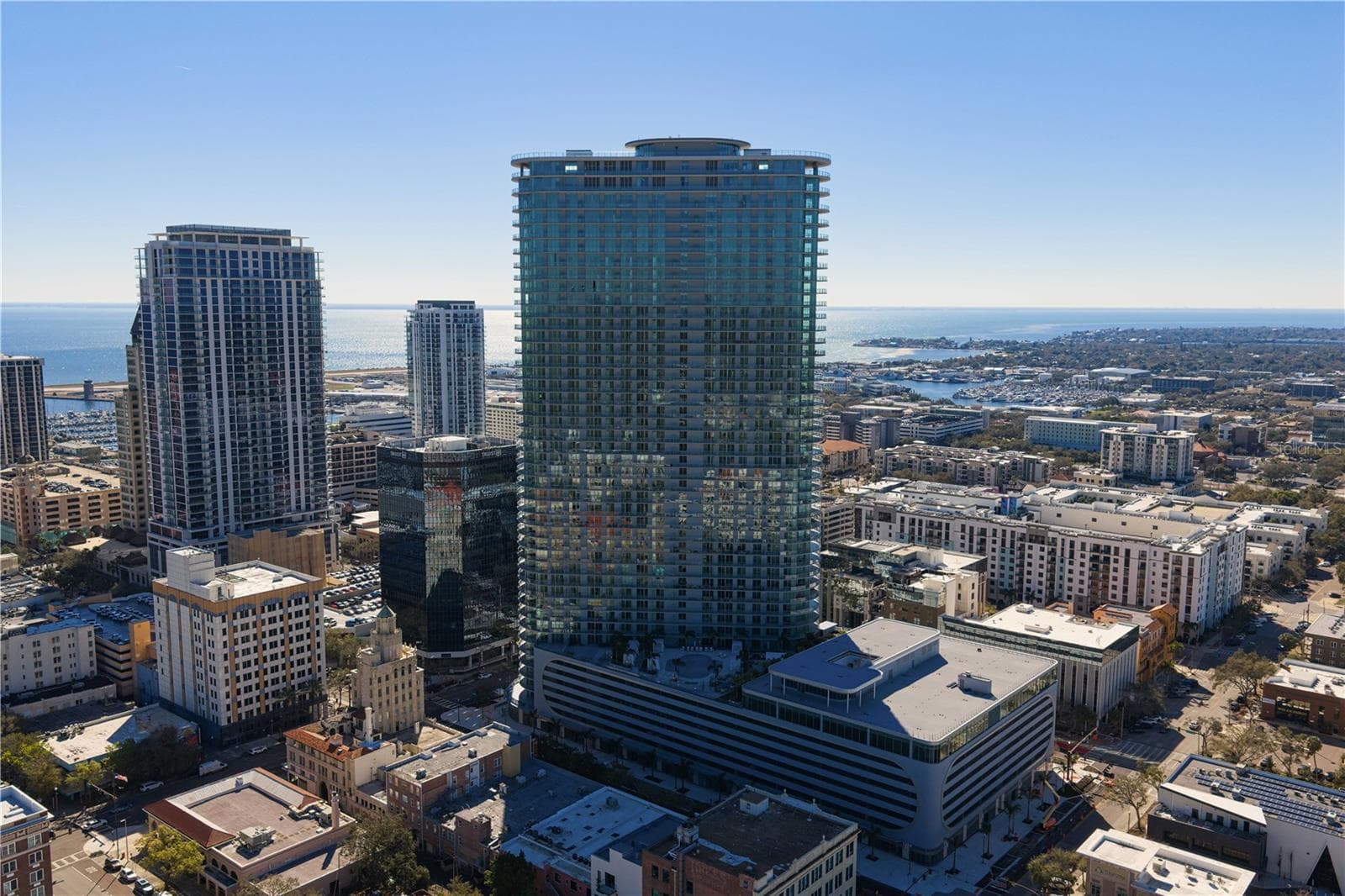 Condominium at 400 CENTRAL AVE #2806, ST PETERSBURG, photo 50 of 96