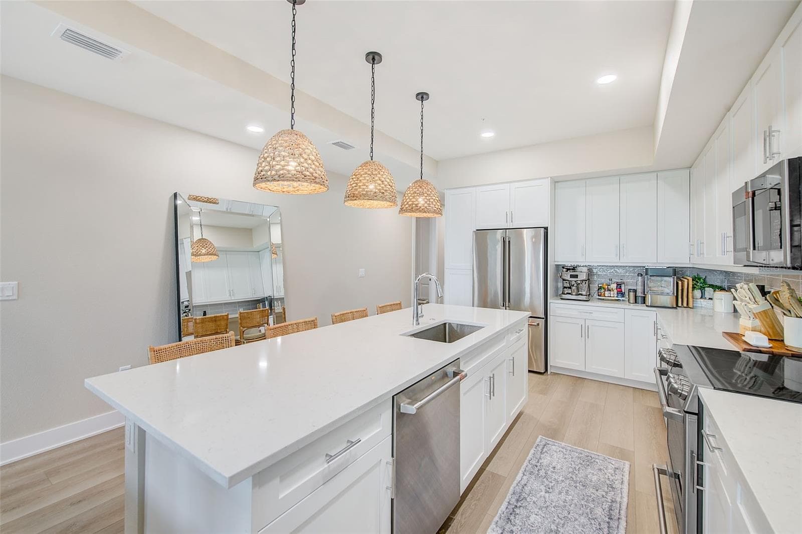 Condominium at 400 150TH AVE #504, MADEIRA BEACH, photo 13 of 60