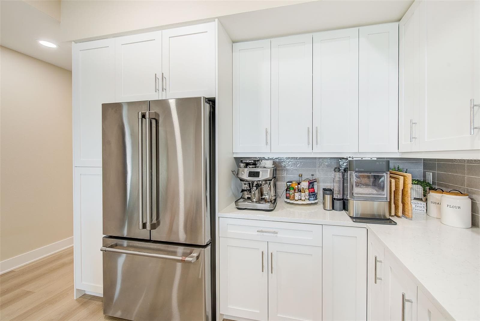 Condominium at 400 150TH AVE #504, MADEIRA BEACH, photo 16 of 60