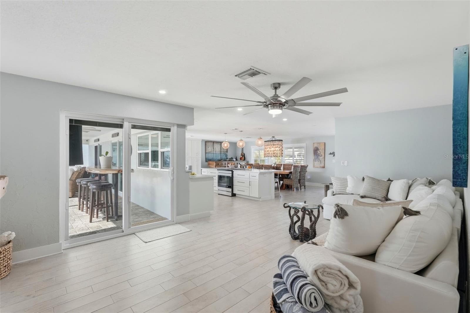 Single Family Residence at 6420 3RD PALM PT, ST PETE BEACH, photo 18 of 53