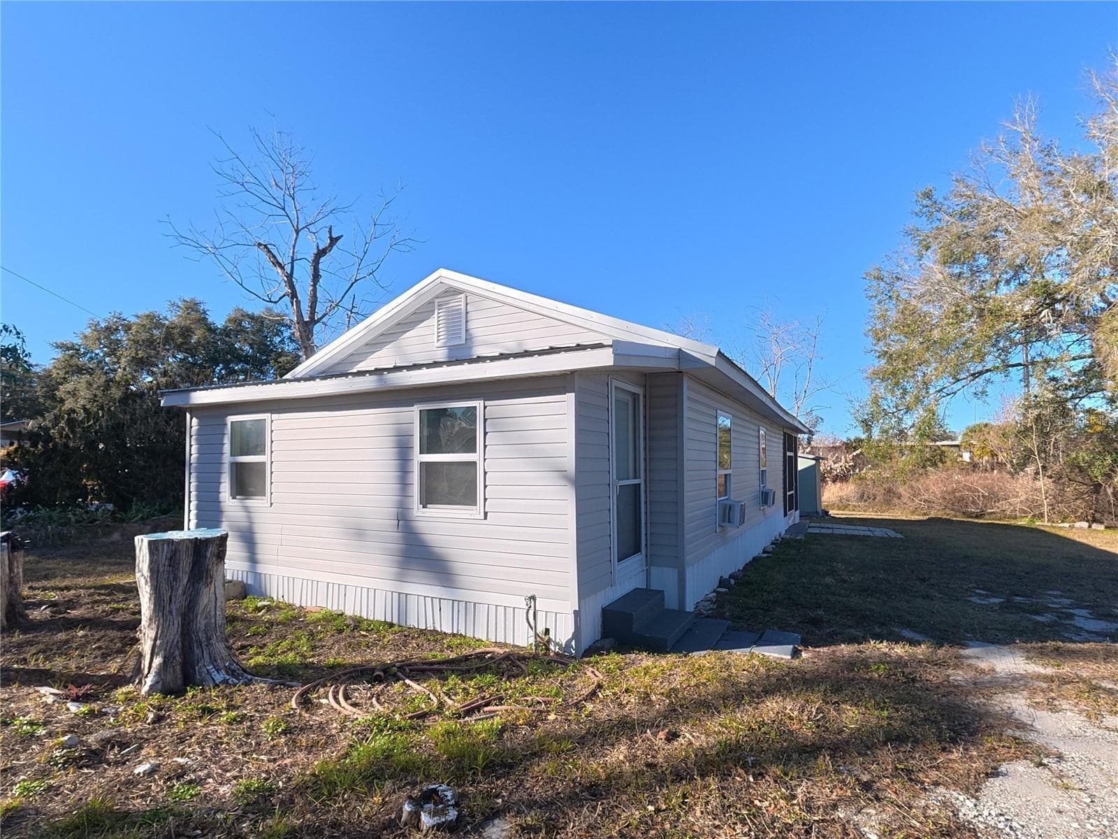 Single Family Residence at 702 W HILLSBORO ST, PLANT CITY, photo 20 of 21