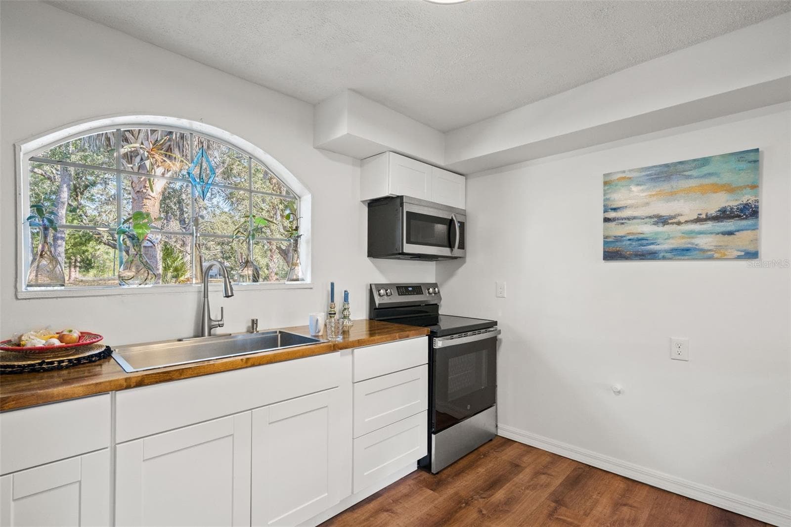 Single Family Residence at 1524 INDIAN BAY RD, HERNANDO BEACH, photo 9 of 48