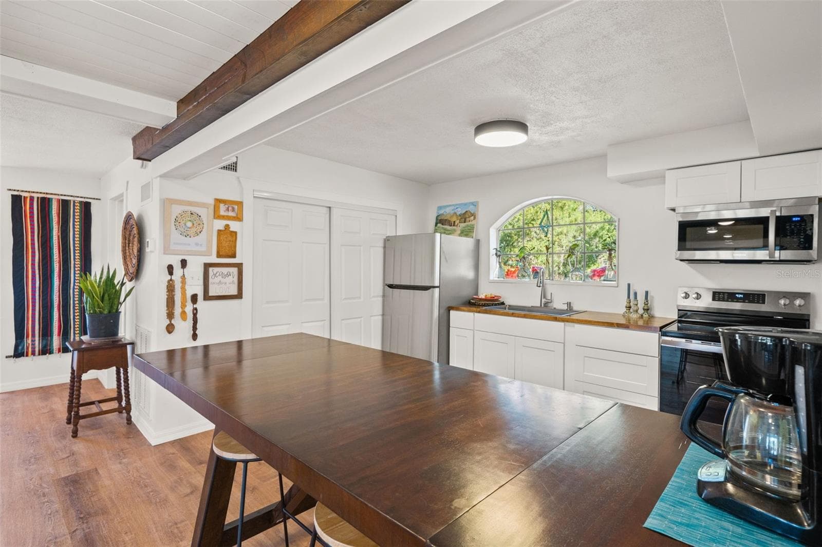 Single Family Residence at 1524 INDIAN BAY RD, HERNANDO BEACH, photo 11 of 48