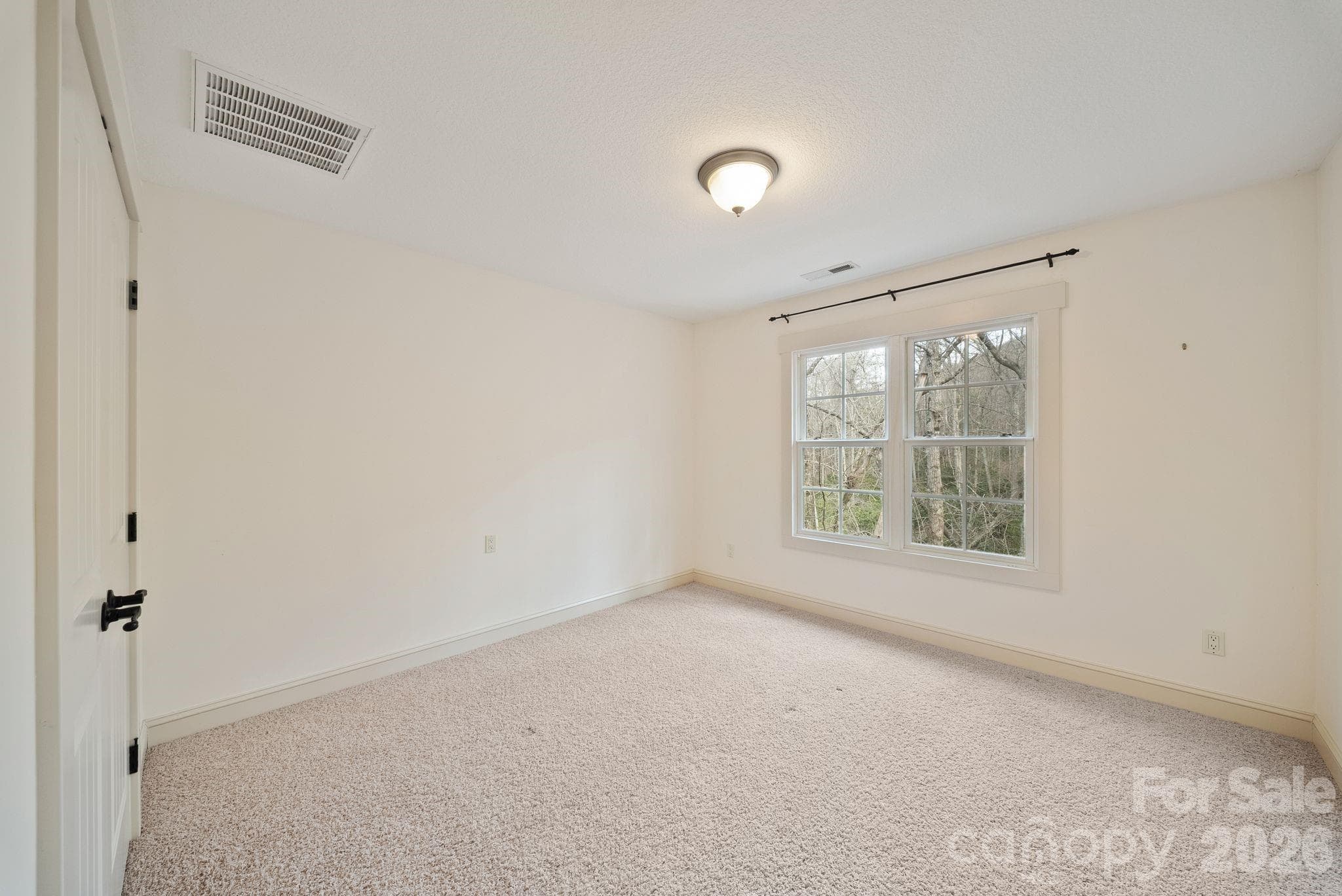 Single Family Residence at 19 Angler Trail, Asheville, photo 18 of 34