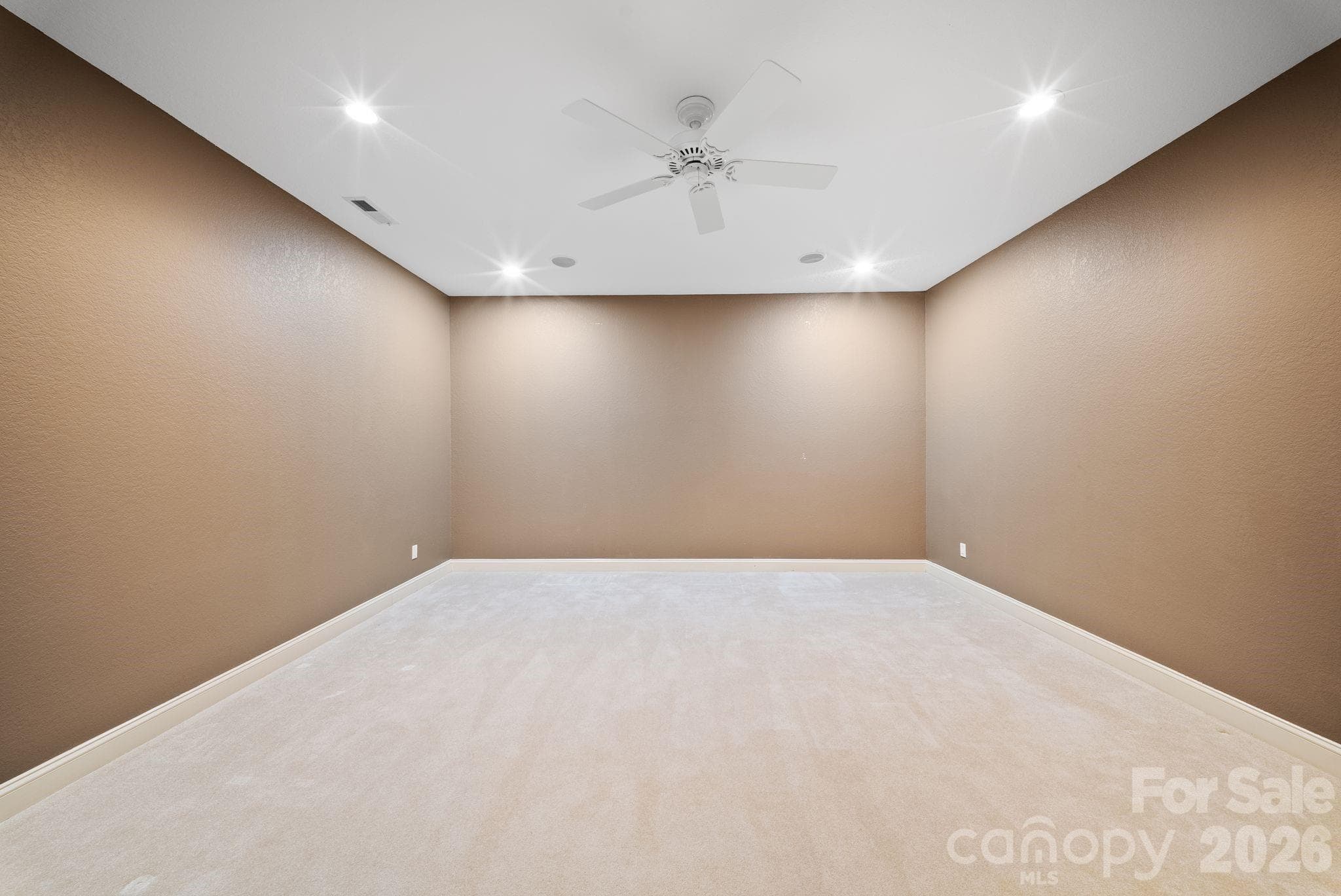 Single Family Residence at 19 Angler Trail, Asheville, photo 23 of 34
