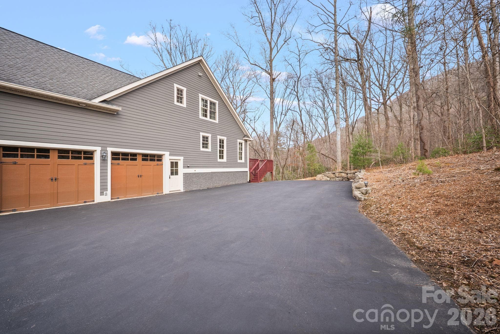 Single Family Residence at 19 Angler Trail, Asheville, photo 27 of 34