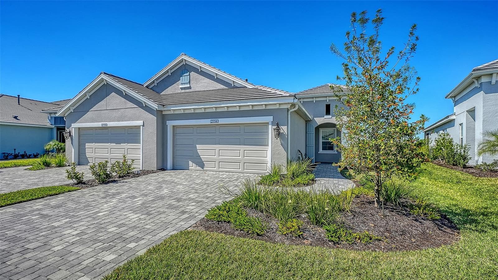 2114 SYLVESTER PALM LN