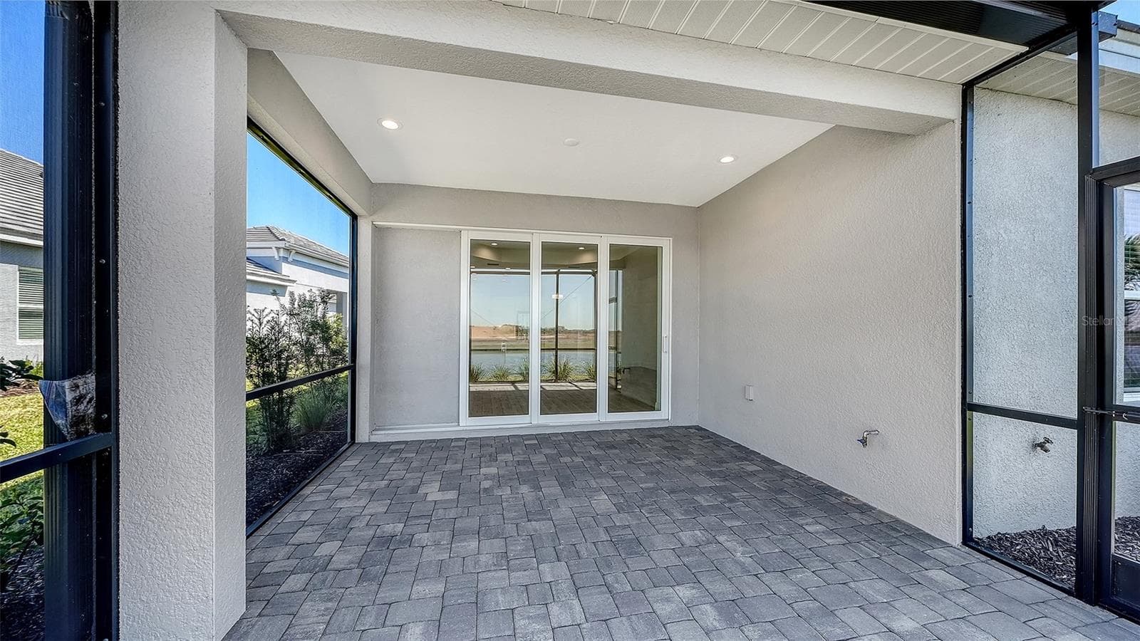 Villa at 2114 SYLVESTER PALM LN, BRADENTON, photo 33 of 51