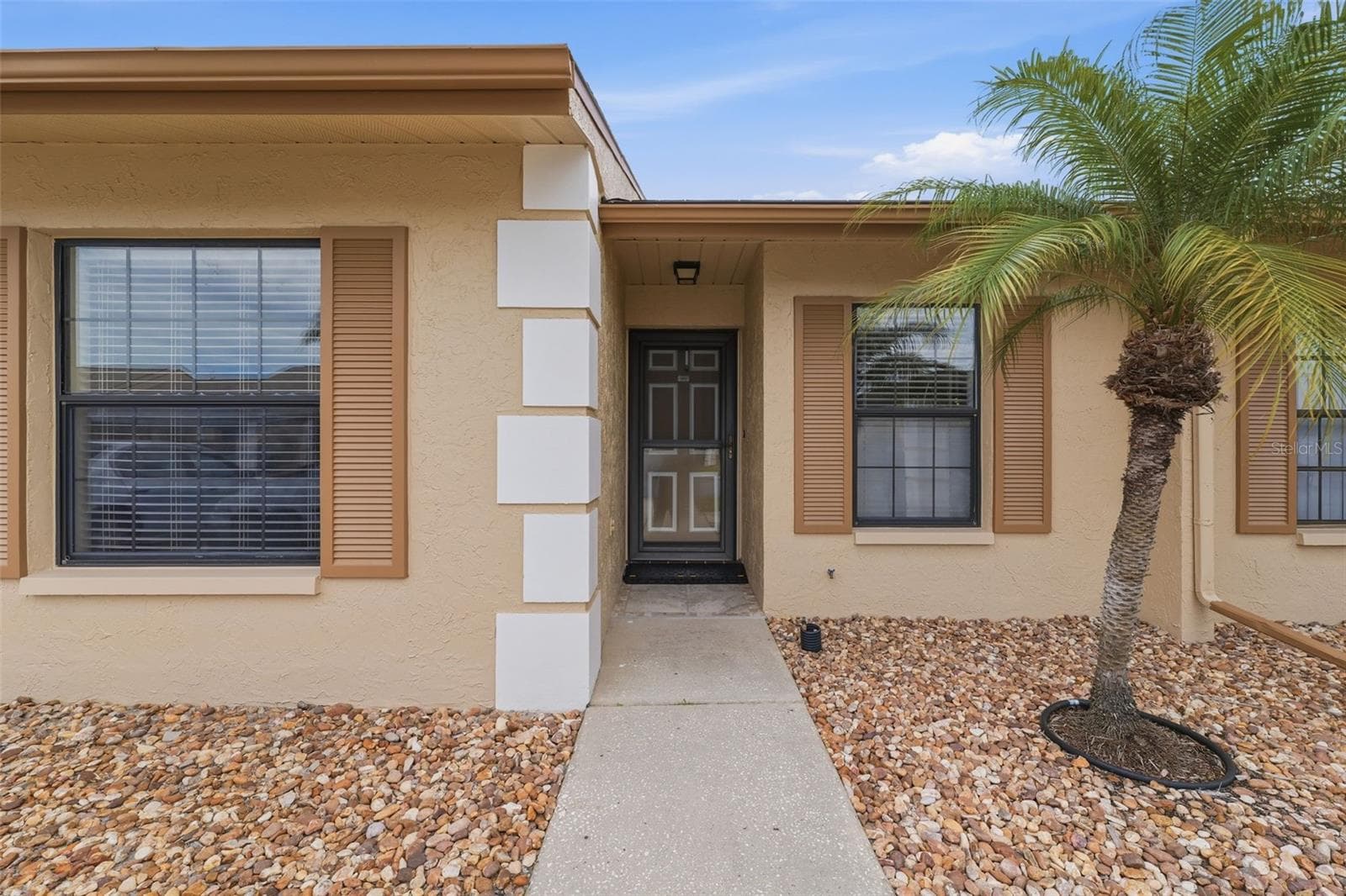 Condominium at 1804 RISING SUN DR #1804, HOLIDAY, photo 6 of 31