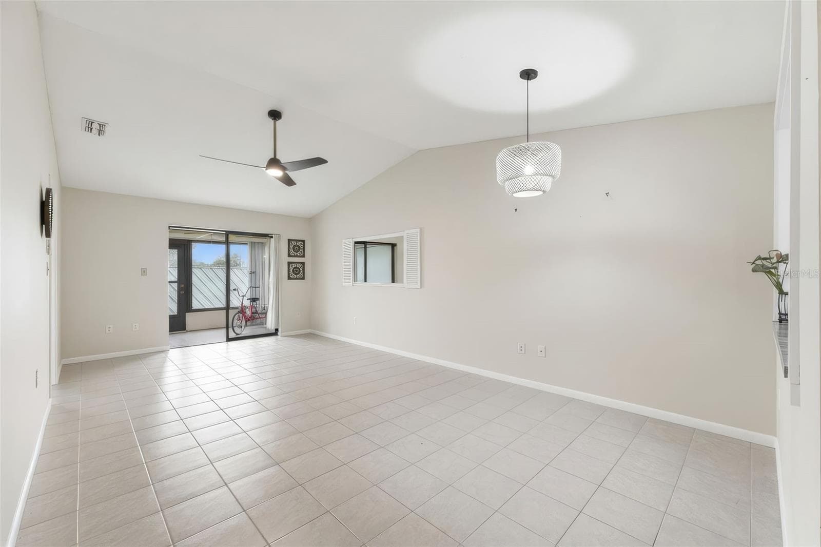 Condominium at 1804 RISING SUN DR #1804, HOLIDAY, photo 7 of 31