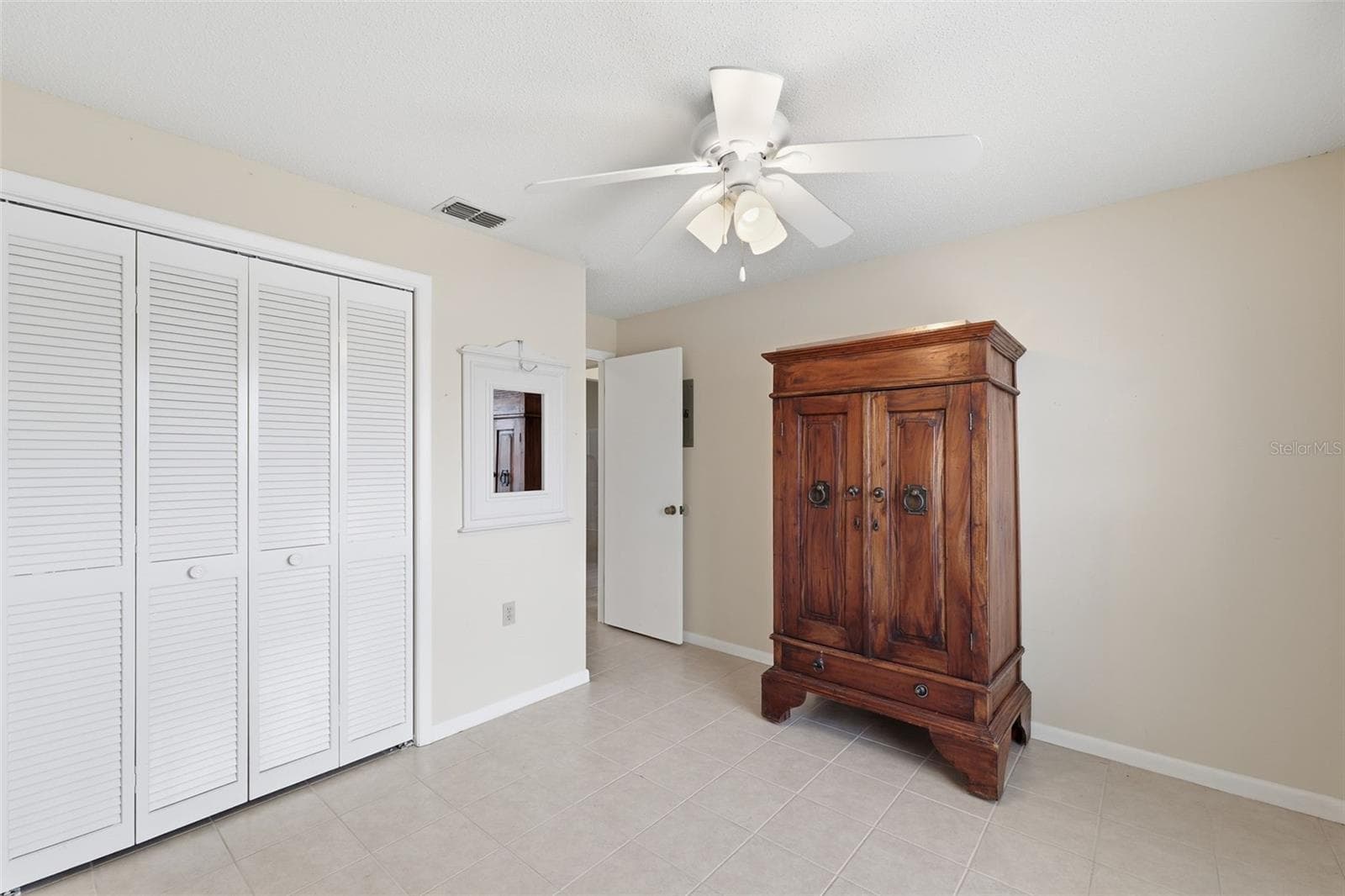 Condominium at 1804 RISING SUN DR #1804, HOLIDAY, photo 21 of 31