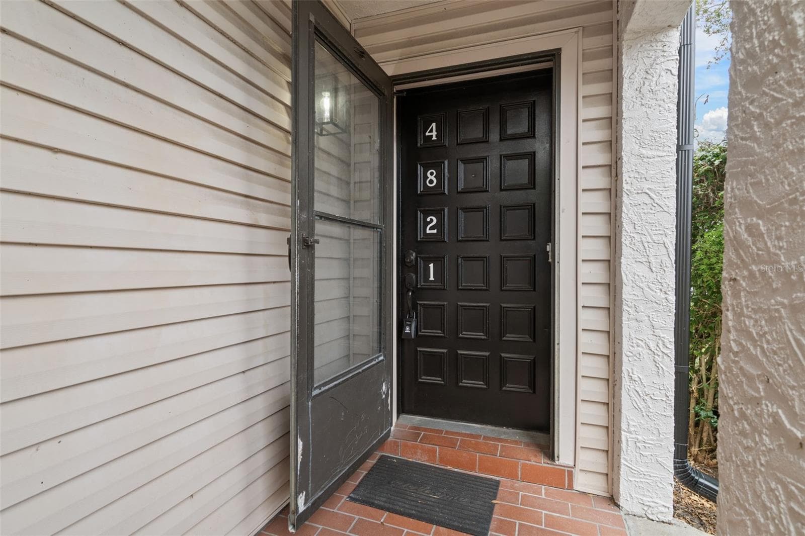Condominium at 4821 PURITAN CIR #104, TAMPA, photo 4 of 34