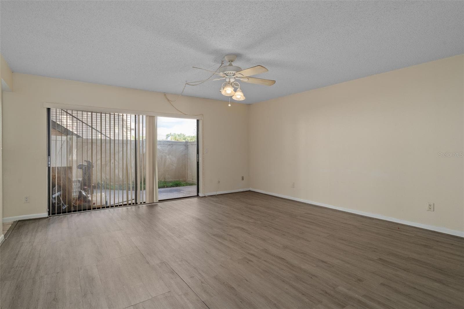 Condominium at 4821 PURITAN CIR #104, TAMPA, photo 9 of 34