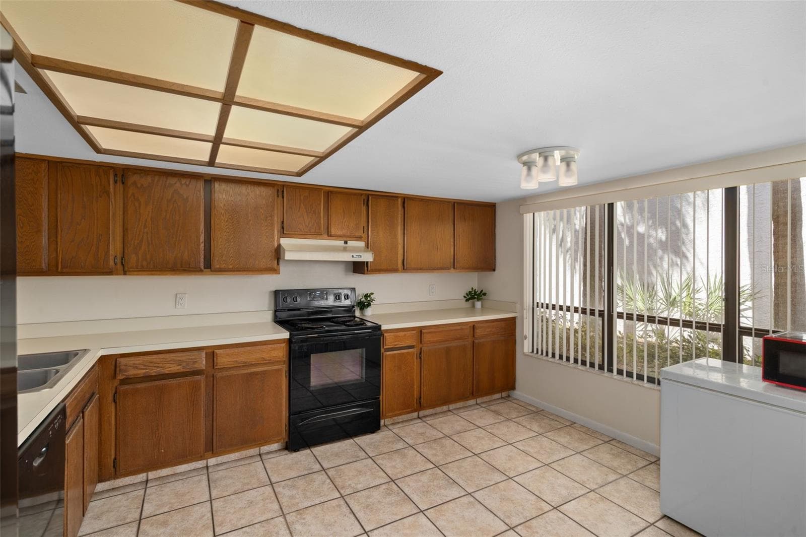 Condominium at 4821 PURITAN CIR #104, TAMPA, photo 14 of 34