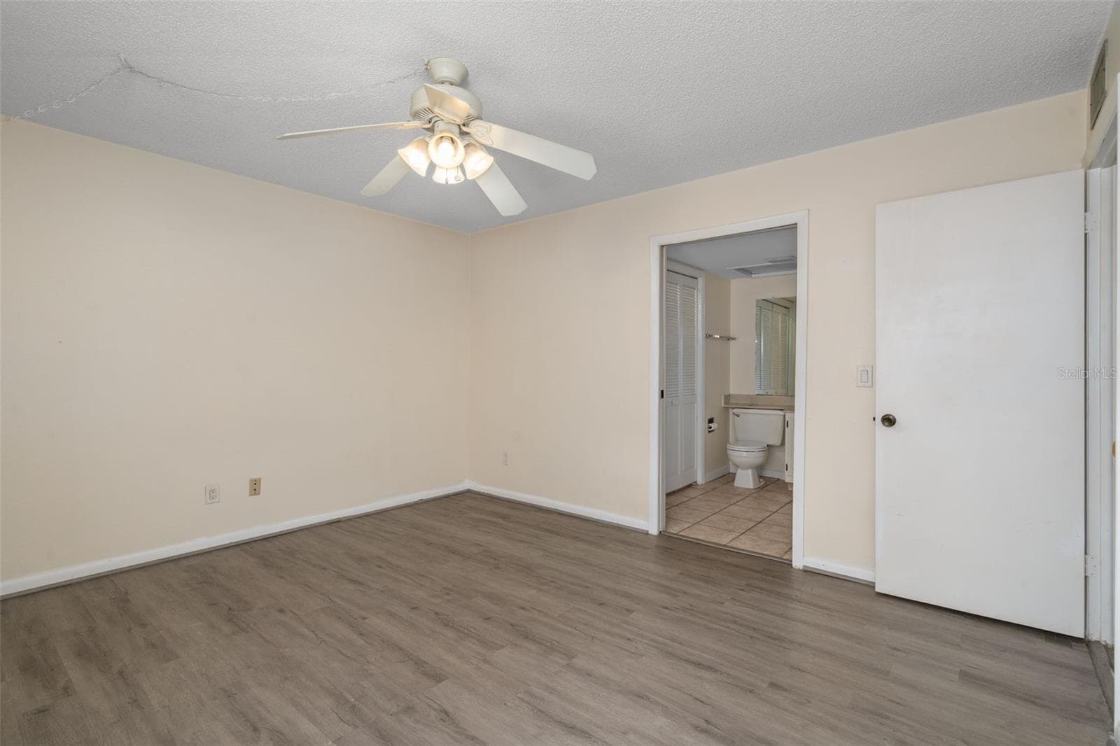Condominium at 4821 PURITAN CIR #104, TAMPA, photo 23 of 34