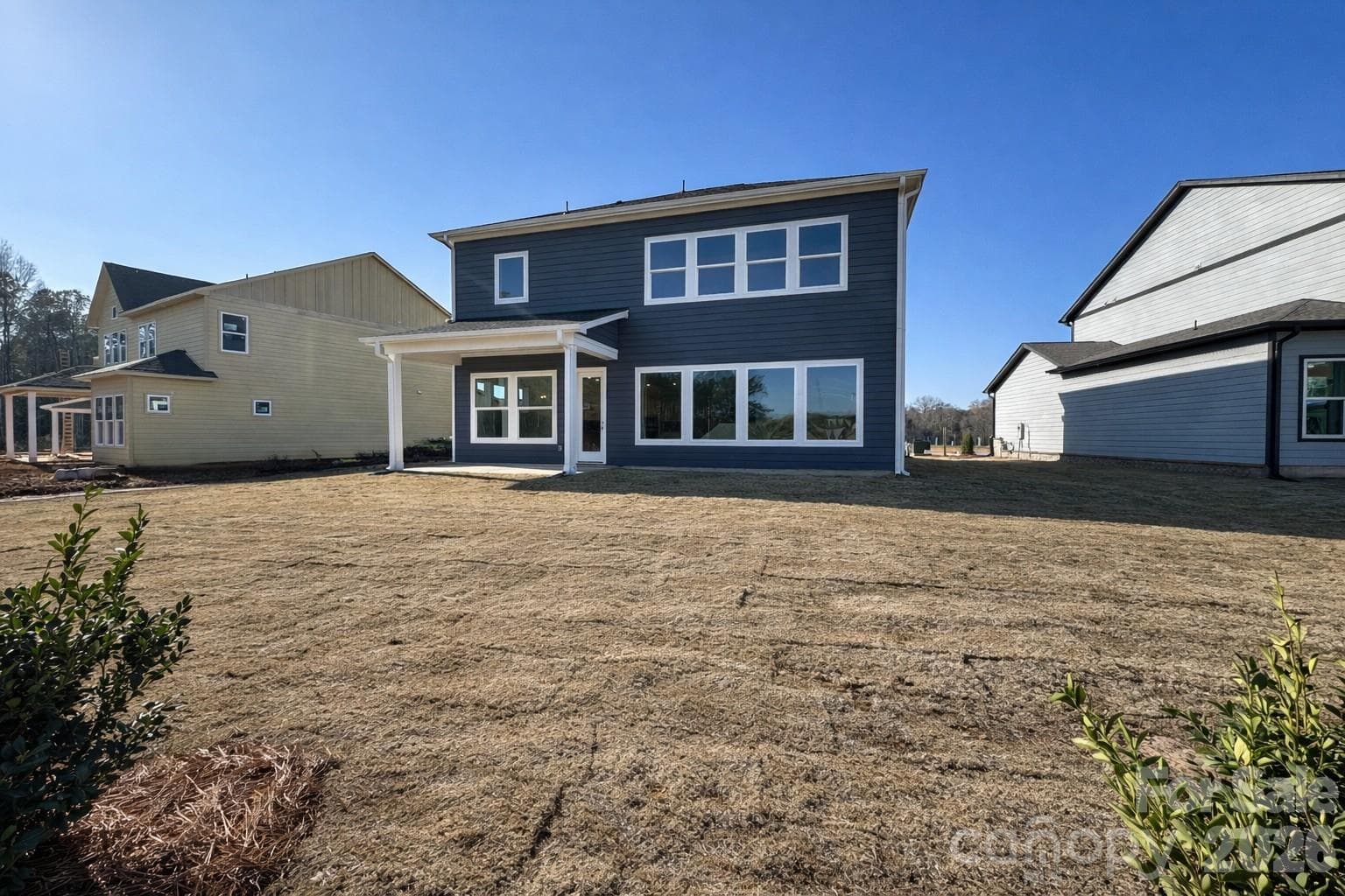 Spacious yard and covered patio - 356 Portree Street, Rock Hill