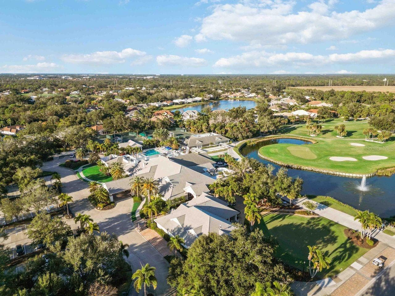 Aerial of VGCC - 547 FALLBROOK DR, VENICE