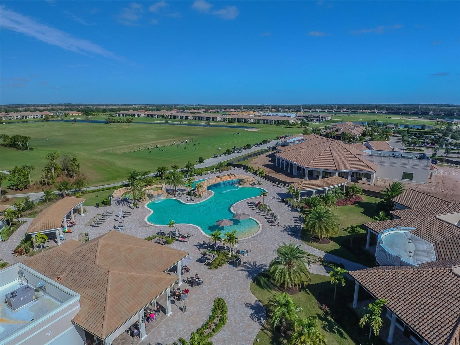 Condominium at 18114 GAWTHROP DR #106, BRADENTON, photo 38 of 63