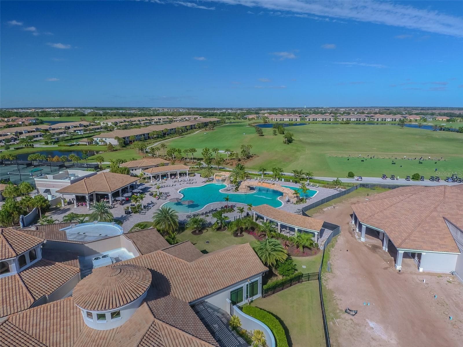 Condominium at 18114 GAWTHROP DR #106, BRADENTON, photo 39 of 63