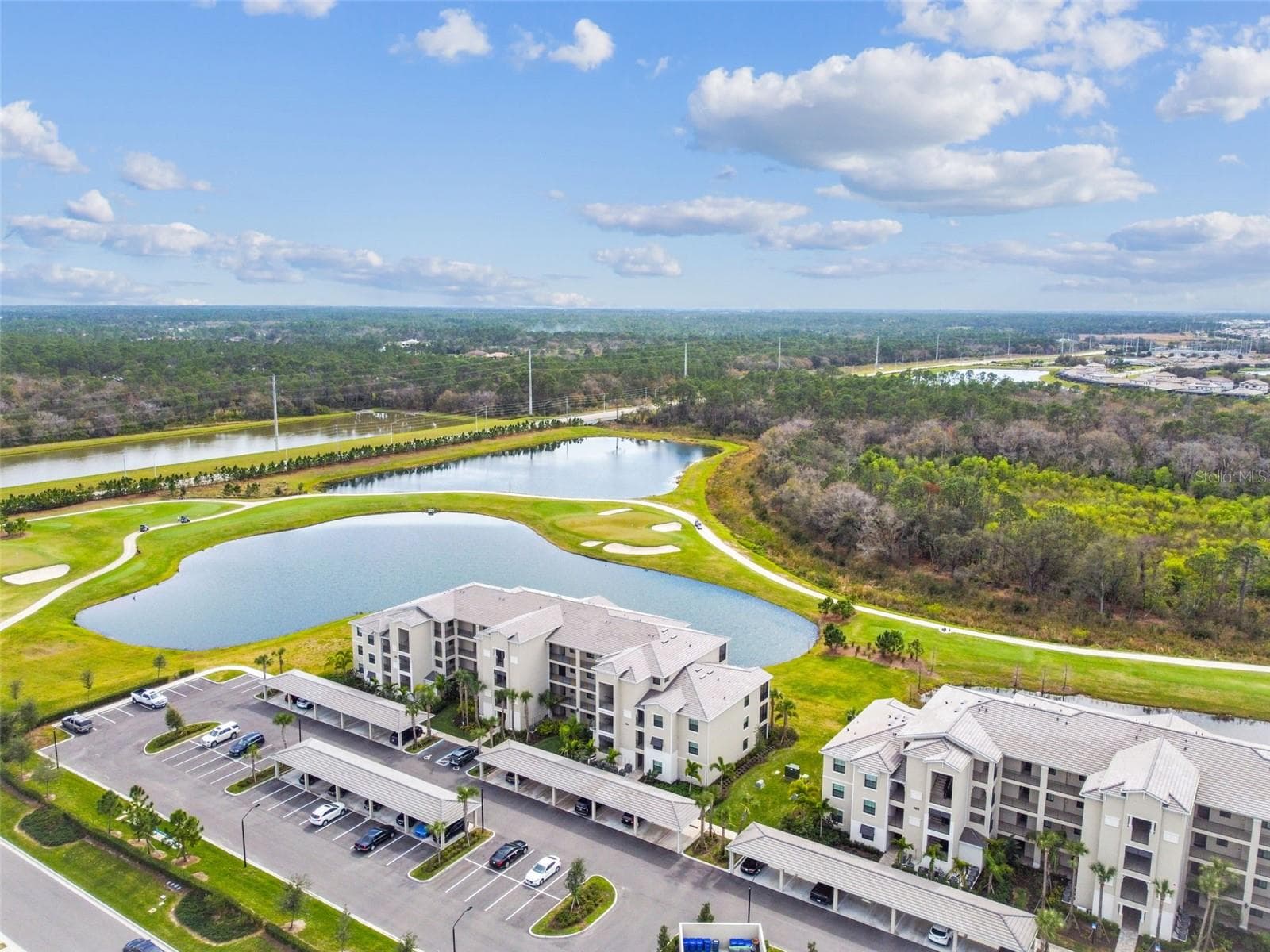 Condominium at 18114 GAWTHROP DR #106, BRADENTON, photo 54 of 63