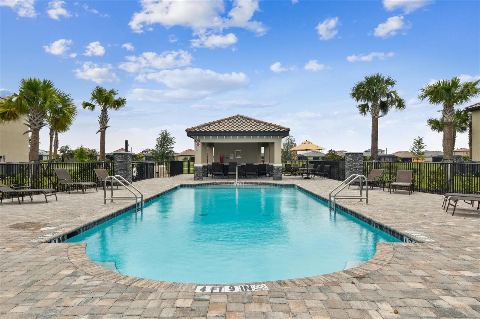 Condominium at 18114 GAWTHROP DR #106, BRADENTON, photo 58 of 63