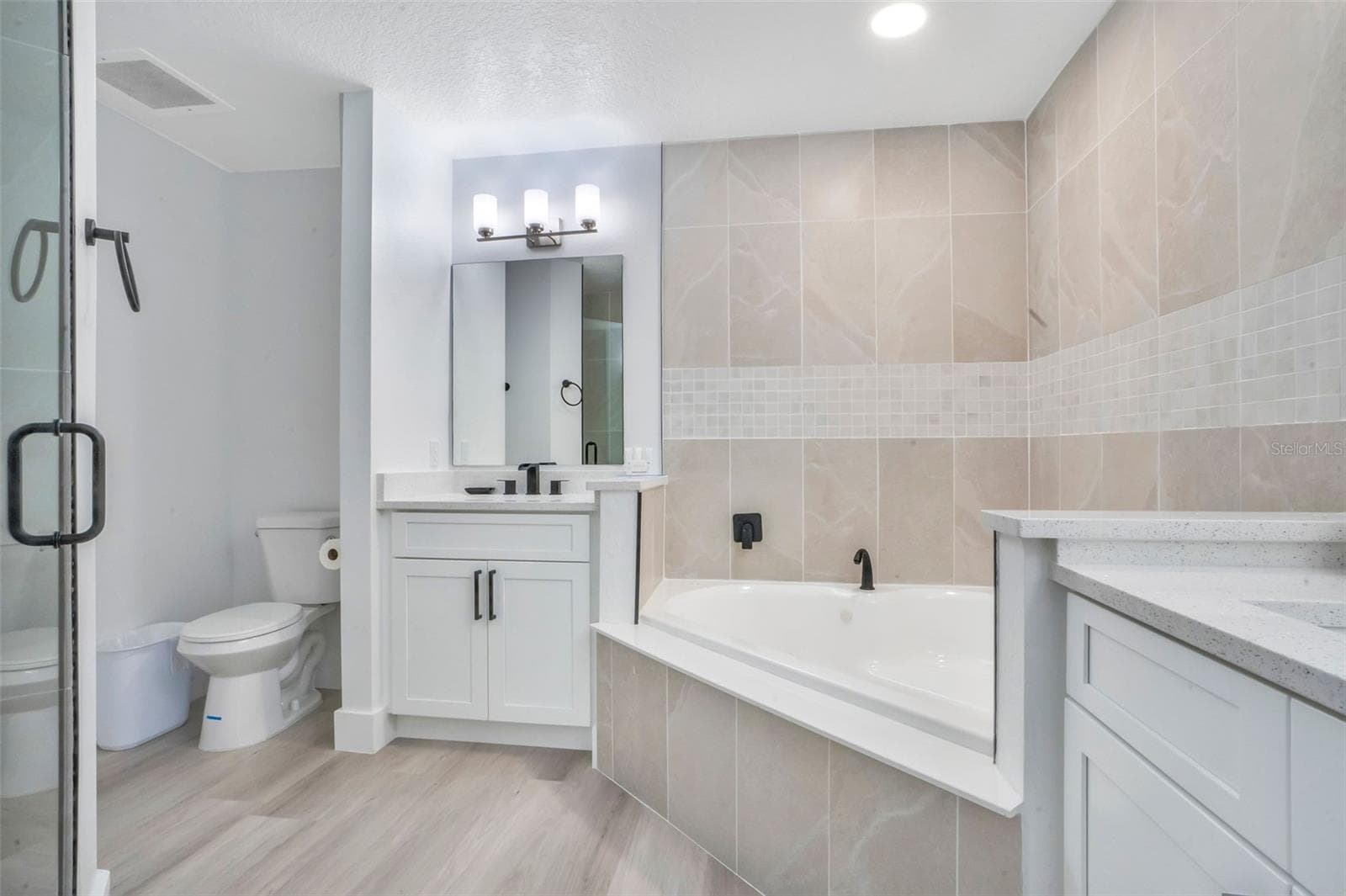 Condo - Hotel at 8763 WORLDQUEST BLVD #5105, ORLANDO, photo 9 of 26
