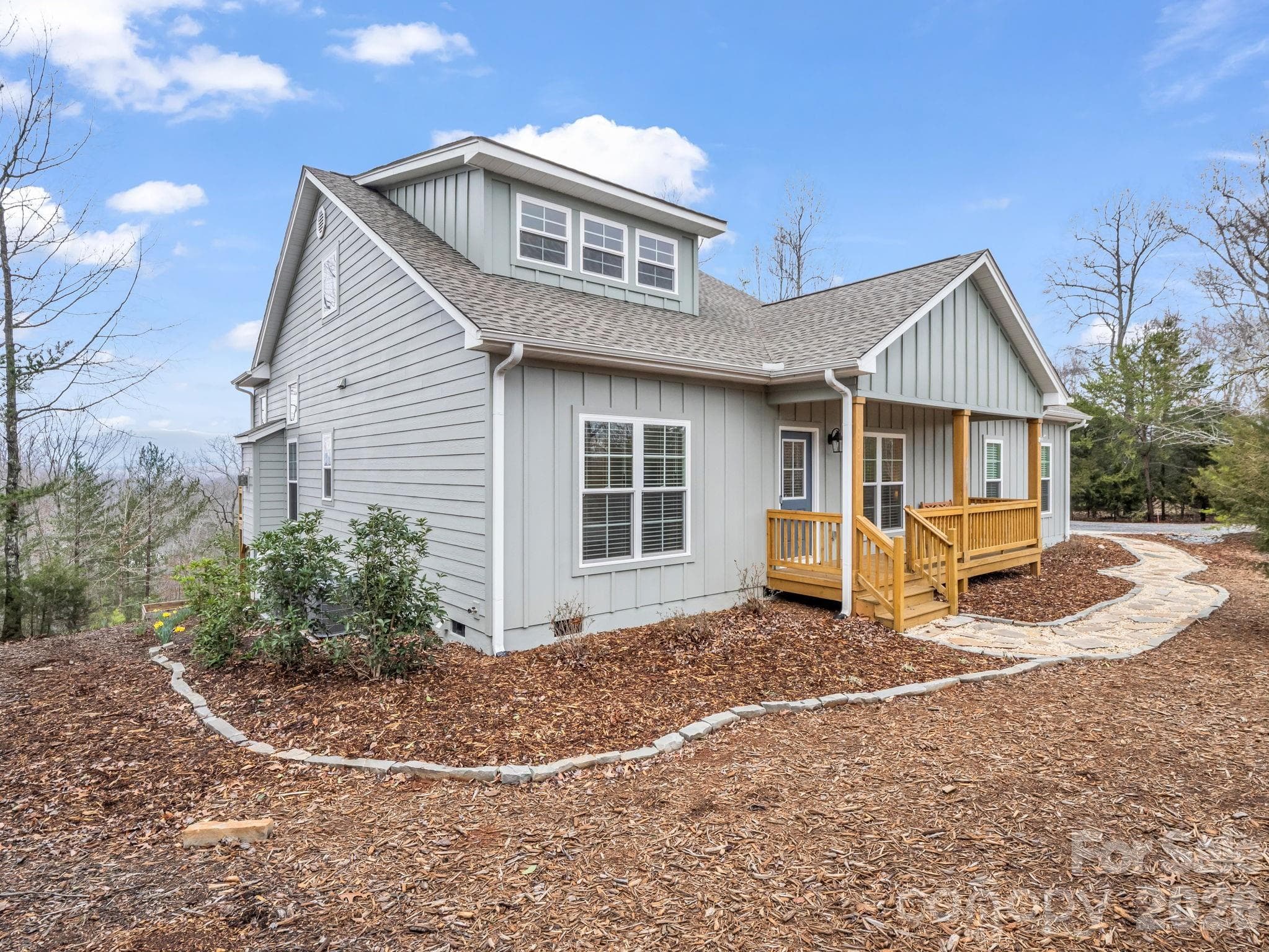 Single Family Residence at Mill Spring, photo 4 of 44