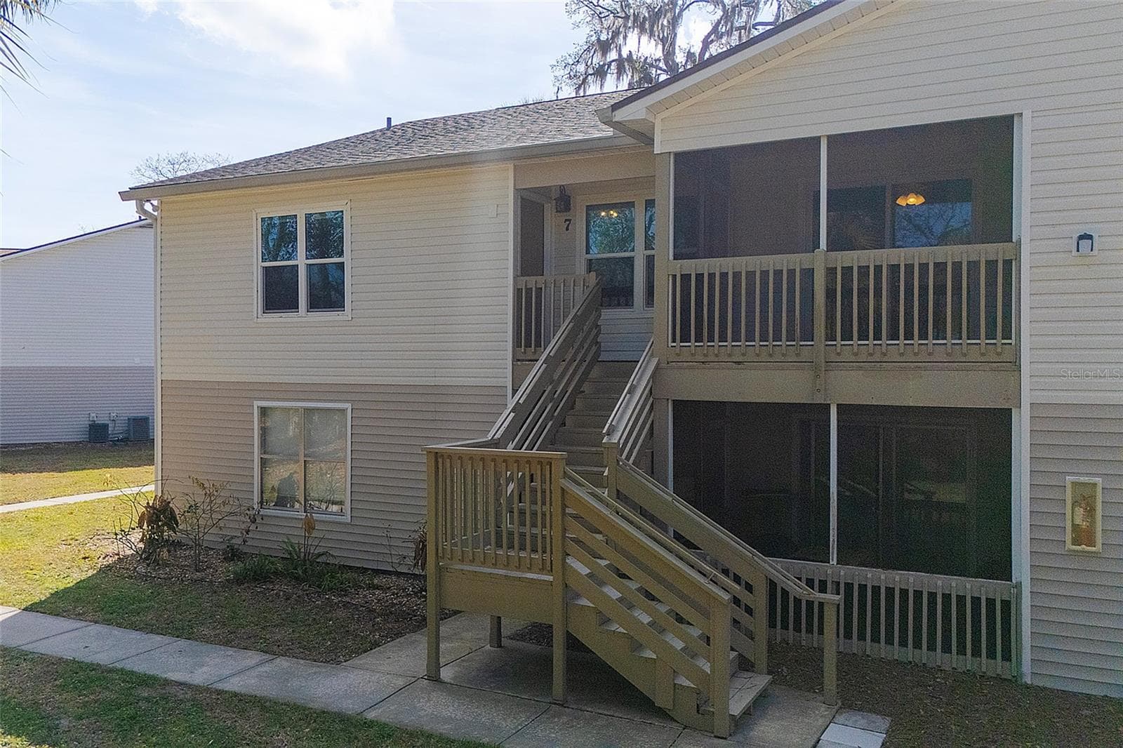1600 BIG TREE RD #U7