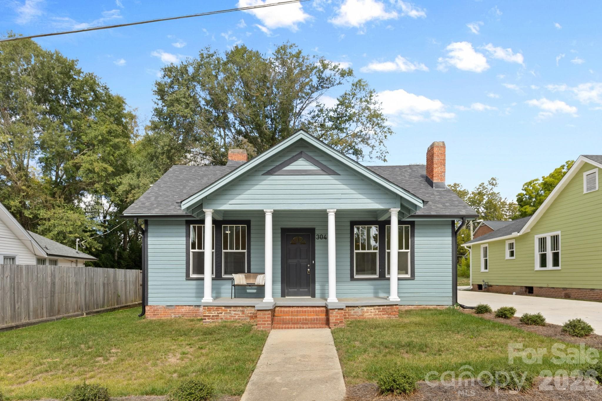 Single Family Residence at Lancaster, photo 3 of 28