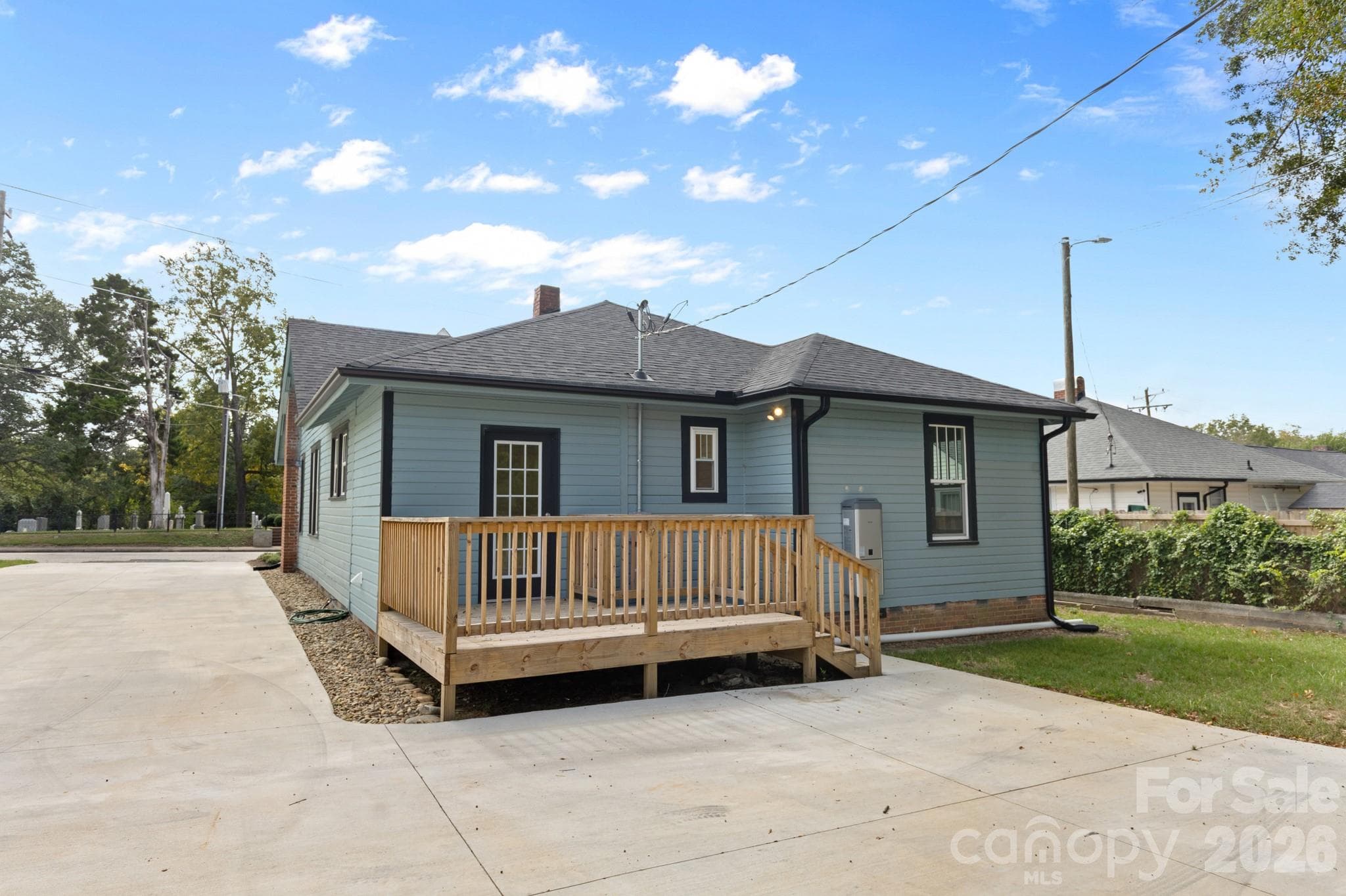 Single Family Residence at Lancaster, photo 22 of 28