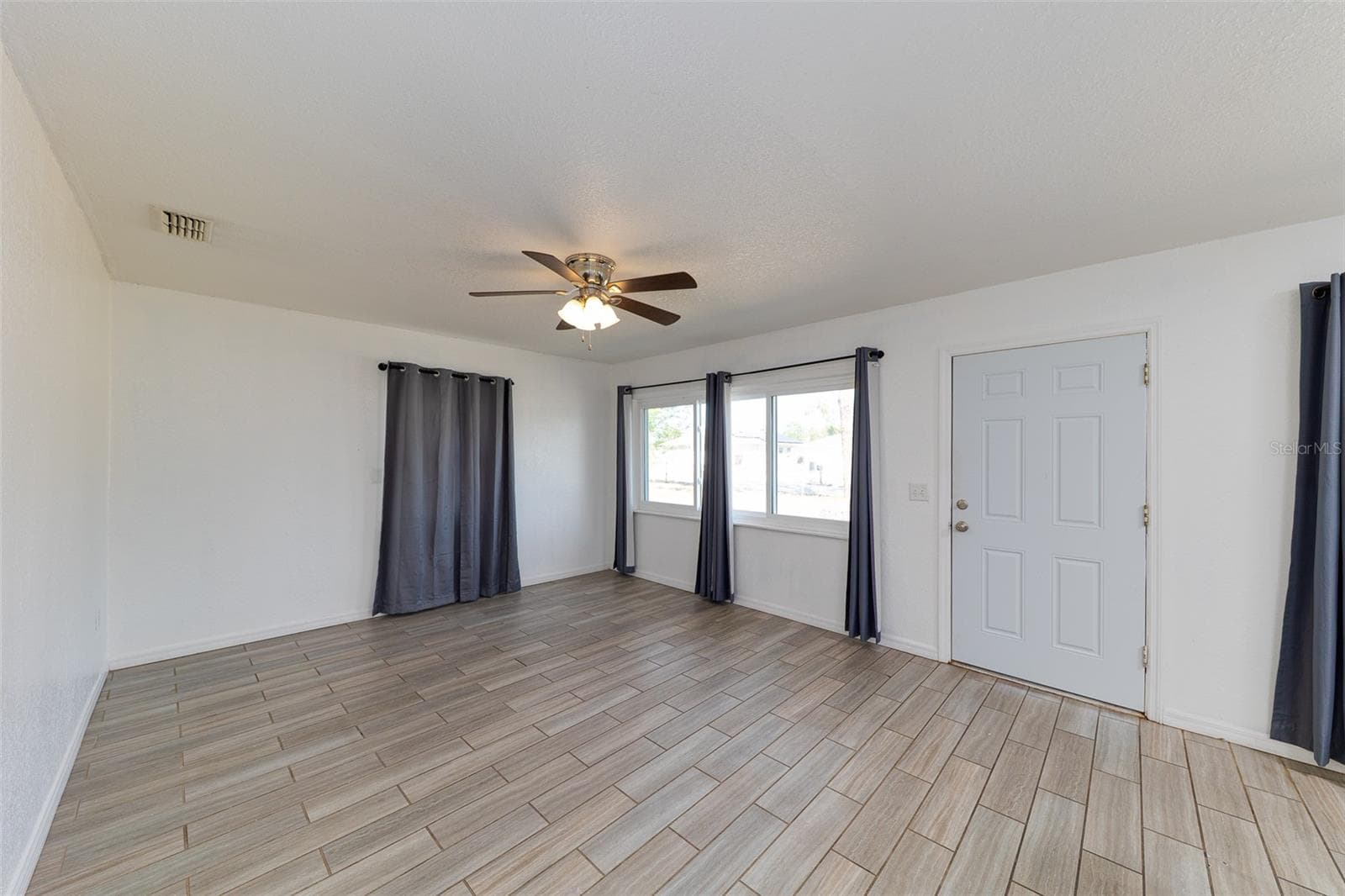 Single Family Residence at 9782 SE 157TH LN, SUMMERFIELD, photo 11 of 22