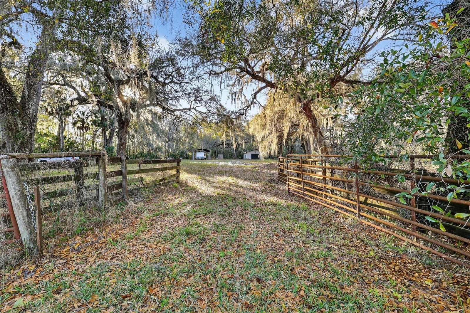 1721 COUNTY ROAD 25A