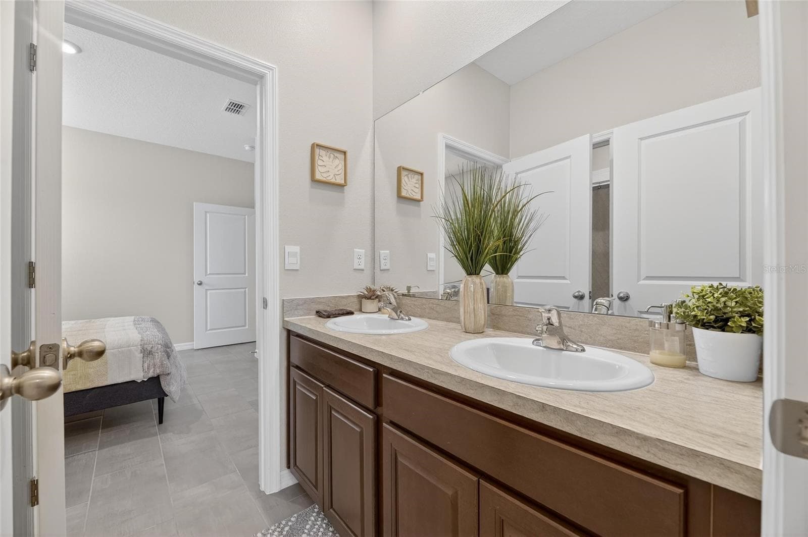 Single Family Residence at 446 6TH AVE NW, RUSKIN, photo 23 of 44