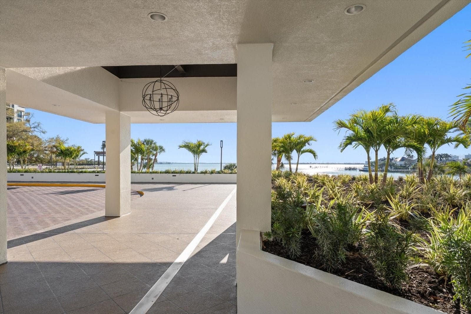 Condominium at 8 BELLEVIEW BLVD #203, BELLEAIR, photo 51 of 61