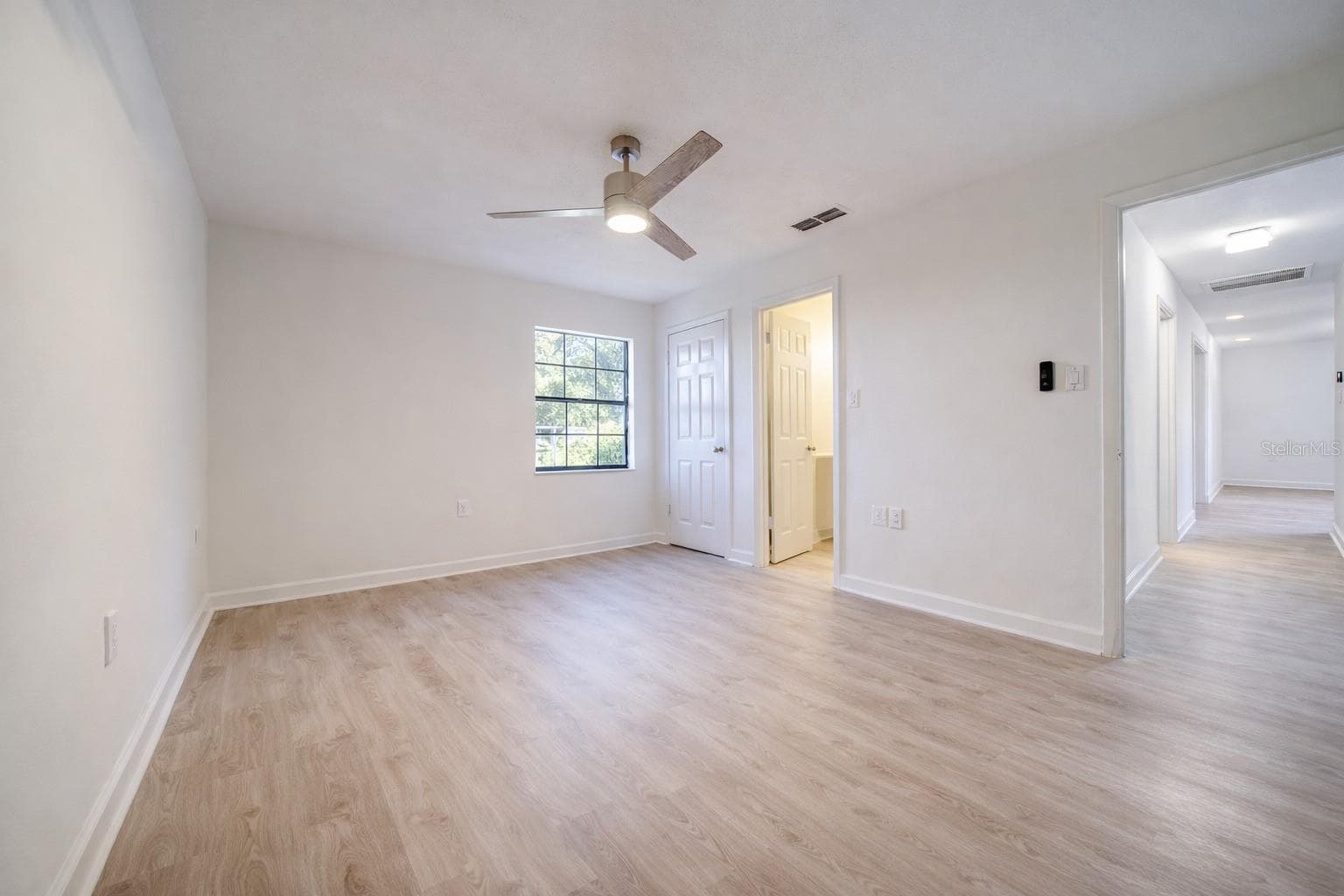Single Family Residence at 720 SWISS DR, LAKELAND, photo 30 of 40