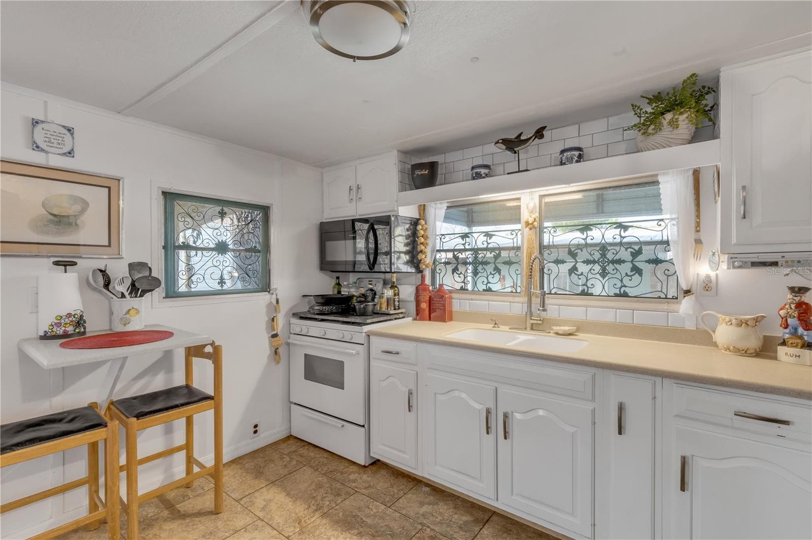 Mobile Home at 201 GARY AVE, OAK HILL, photo 12 of 42