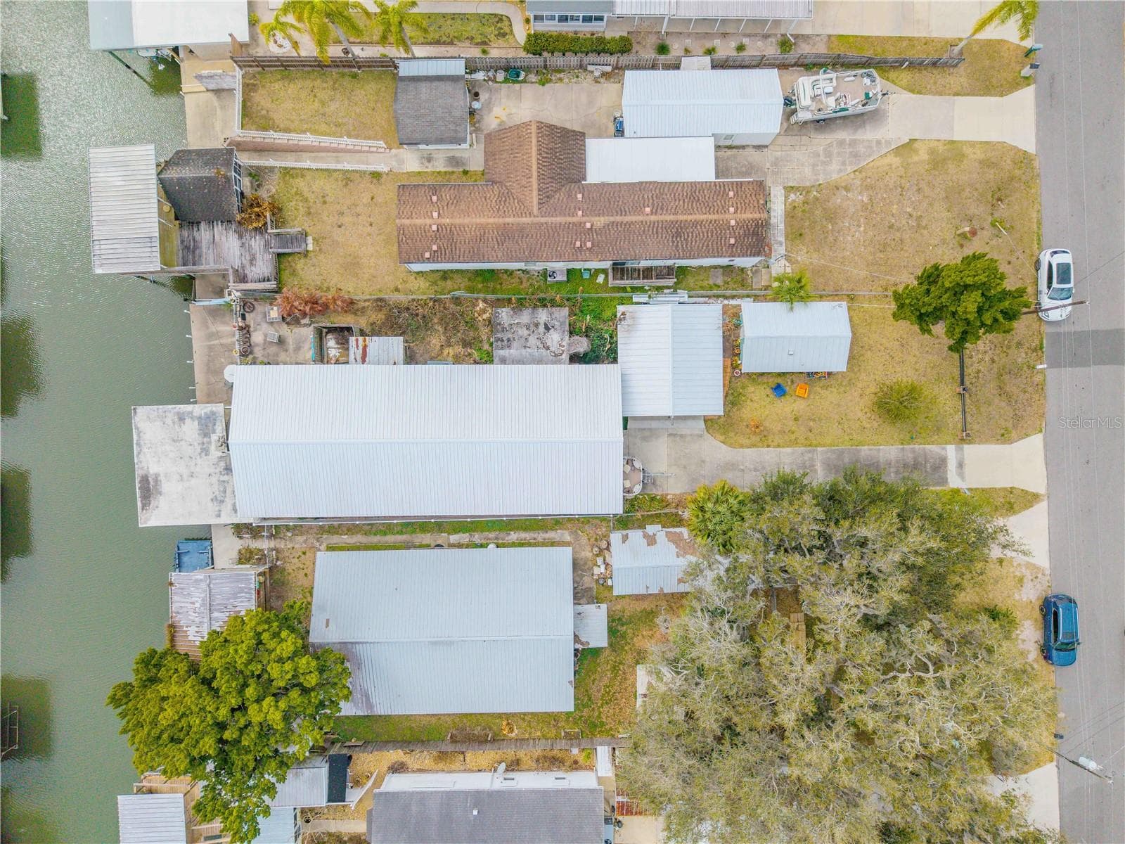 Mobile Home at 201 GARY AVE, OAK HILL, photo 37 of 42